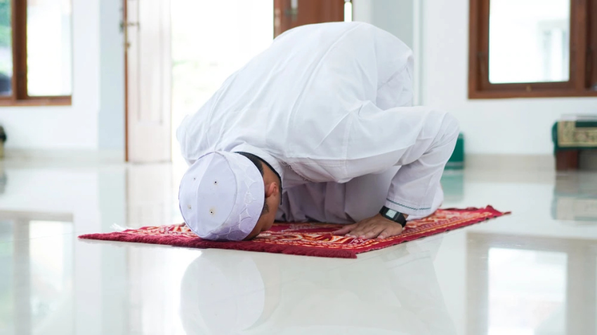 نماز-استغاثه-به-امام-زمان